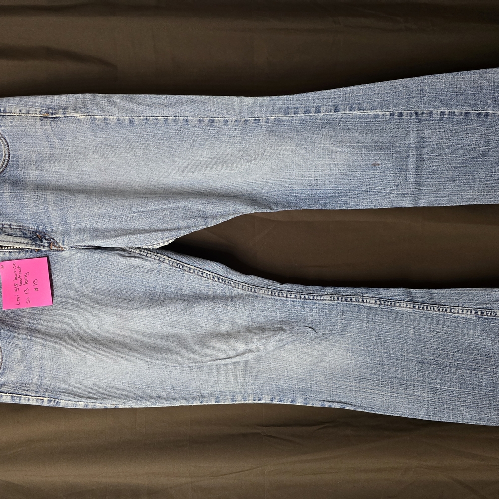 Blue Boot Cut Jeans with Classic Denim Wash